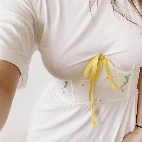 FOR LOVE & LEMONS Lia Corset - Picture 14 of 16